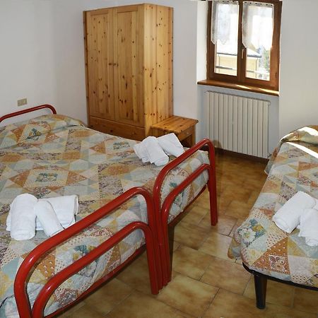 Hotel Valdigiust Campodolcino Esterno foto