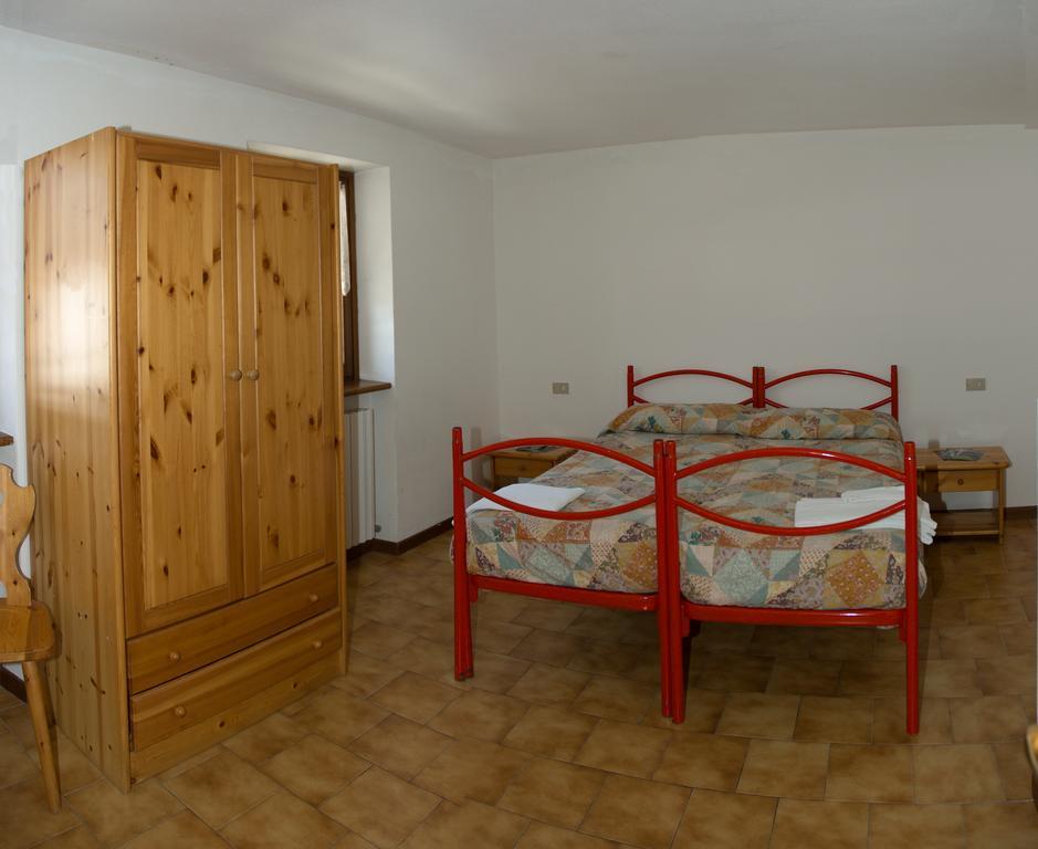 Hotel Valdigiust Campodolcino Esterno foto