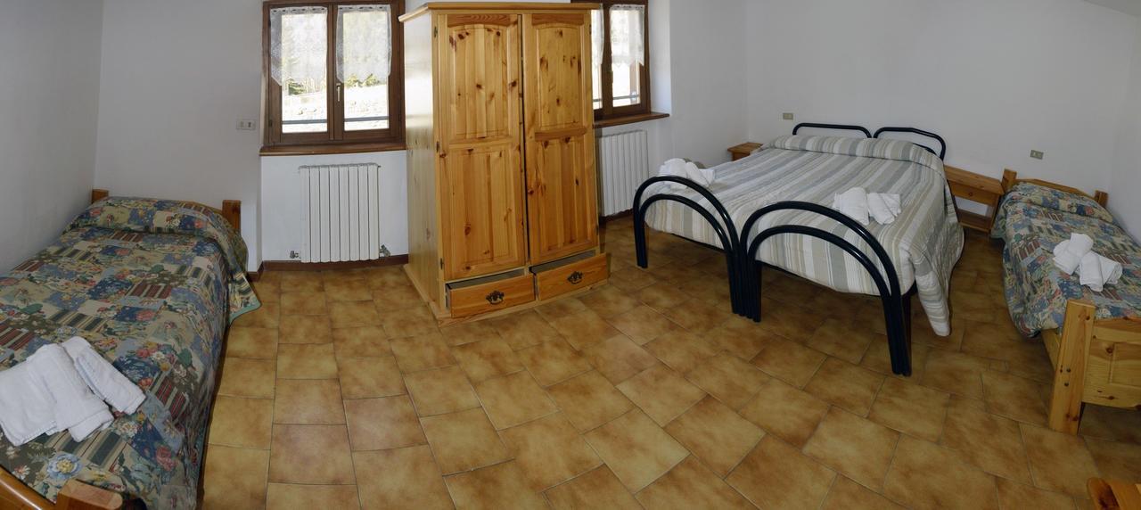 Hotel Valdigiust Campodolcino Esterno foto
